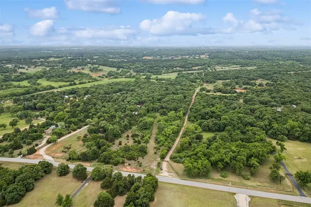 Photo 4 — 11402 E Post Oak Road, Noble, OK 73068