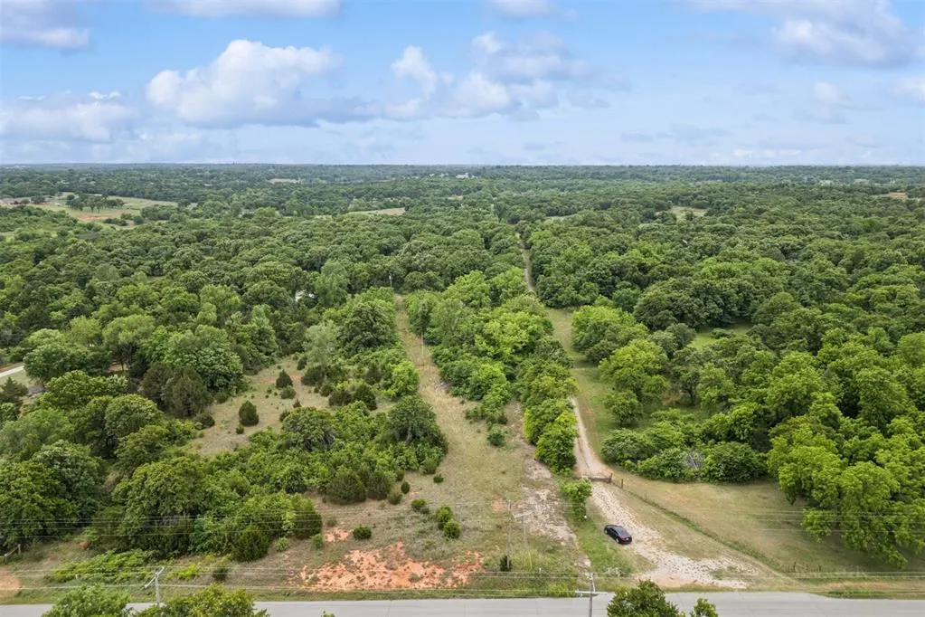 Photo 8 — 11402 E Post Oak Road, Noble, OK 73068