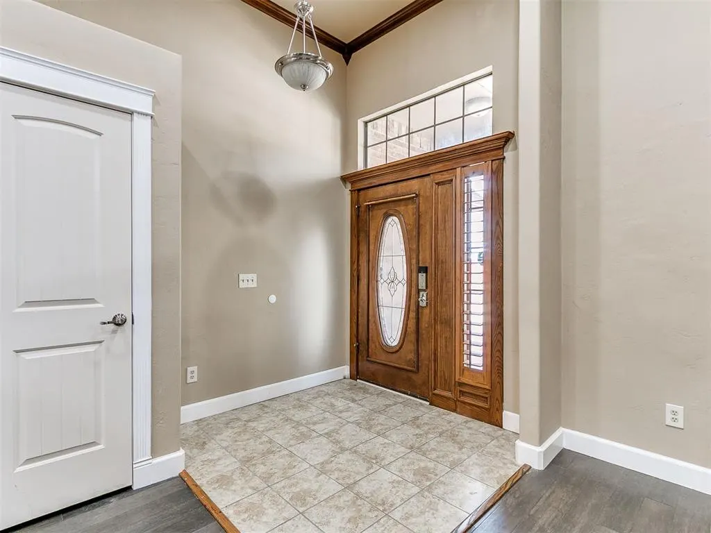 Photo 4 — 3208 Conestoga Drive 1, Norman, OK 73072