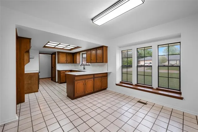 Photo 7 — 12501 Bannockburn Place, Oklahoma City, OK 73142