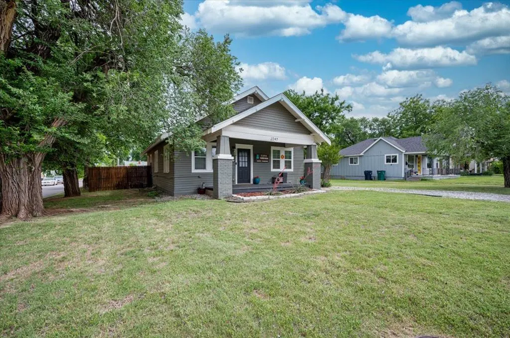 Photo 2 — 2247 NW 35th Street, Oklahoma City, OK 73112