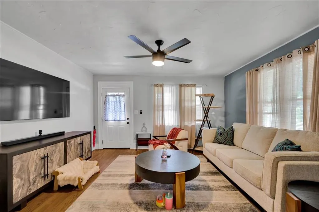 Photo 20 — 2247 NW 35th Street, Oklahoma City, OK 73112