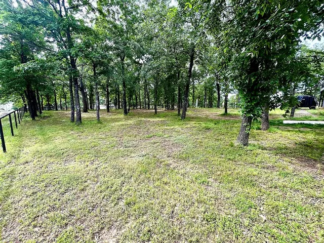 Photo 8 — 38 Five Oaks Circle, Porum, OK 74455