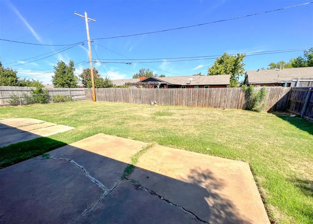 Photo 17 — 2737 Plymouth Lane, The Village, OK 73120