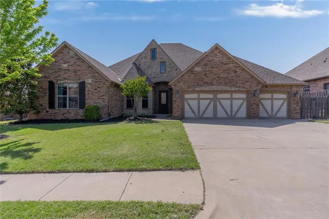 Photo 6 — 4617 Caveat Drive, Edmond, OK 73025
