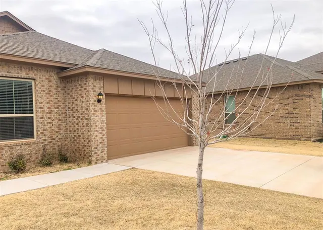 Photo 3 — 14701 Rambling Creek Road, Oklahoma City, OK 73142