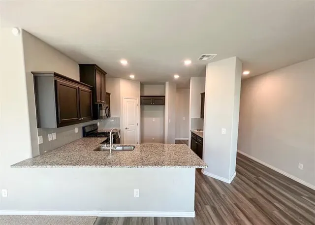 Photo 6 — 14701 Rambling Creek Road, Oklahoma City, OK 73142