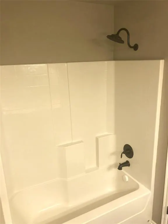 Photo 12 — 12321 Edison Drive, Oklahoma City, OK 73120