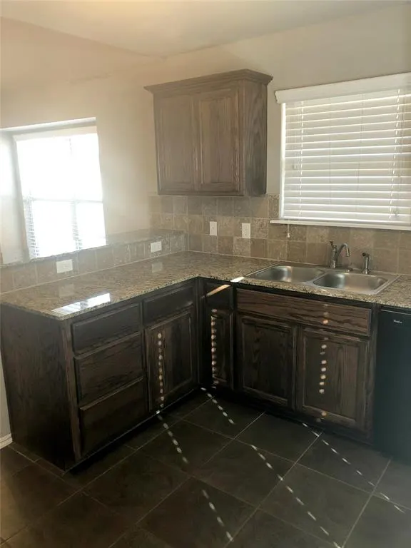 Photo 15 — 12321 Edison Drive, Oklahoma City, OK 73120