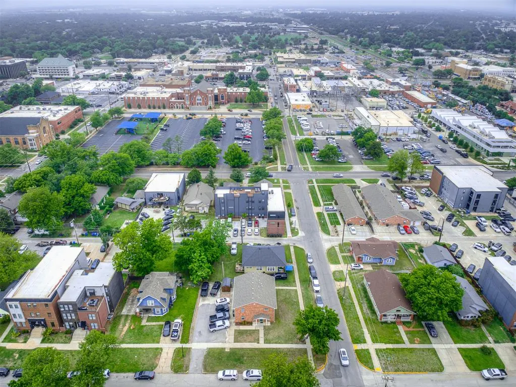 Photo 13 — 324 S Sante Fe Avenue, Norman, OK 73069