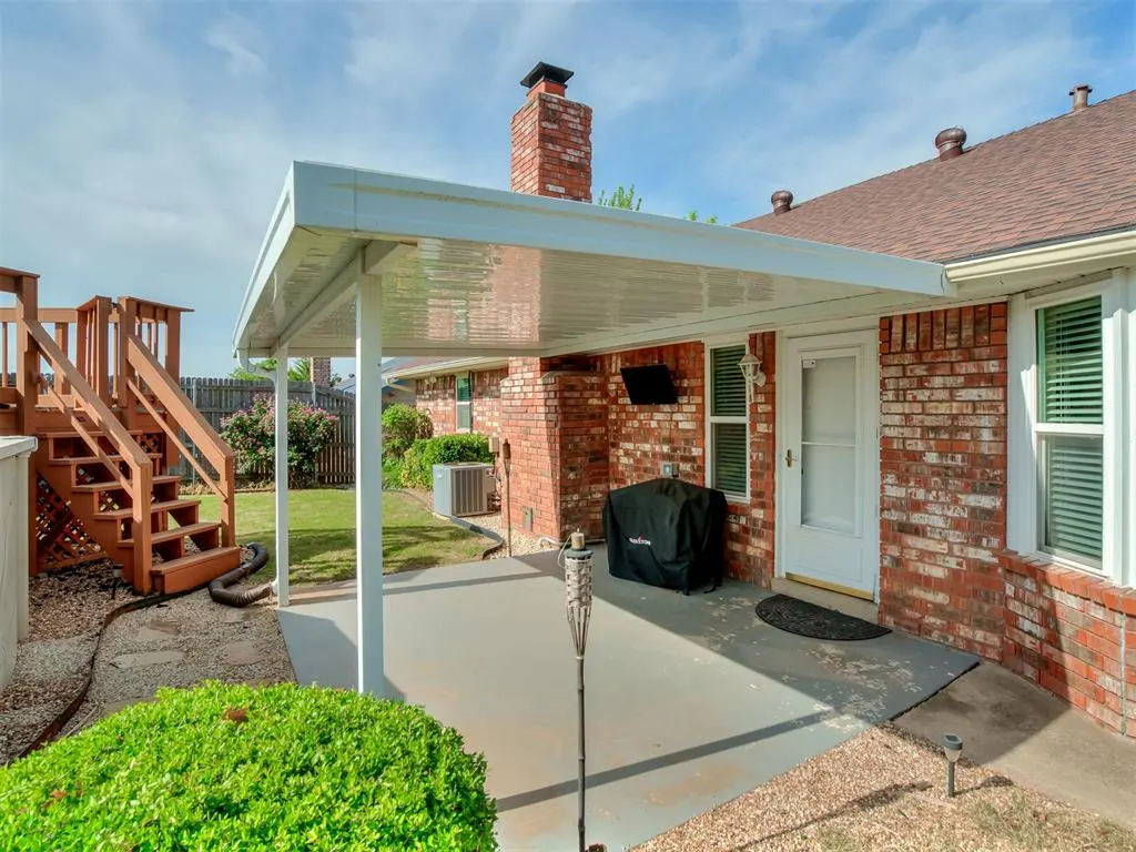 Photo 41 — 9812 S Hillcrest Drive, Oklahoma City, OK 73159