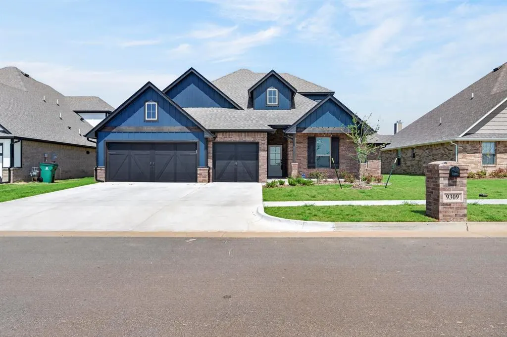 Front exterior — 9309 NW 115th Terrace, Yukon, OK 73099