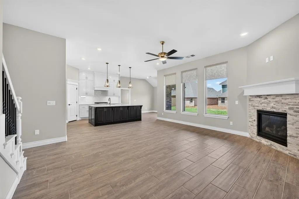 Photo 4 — 9309 NW 115th Terrace, Yukon, OK 73099