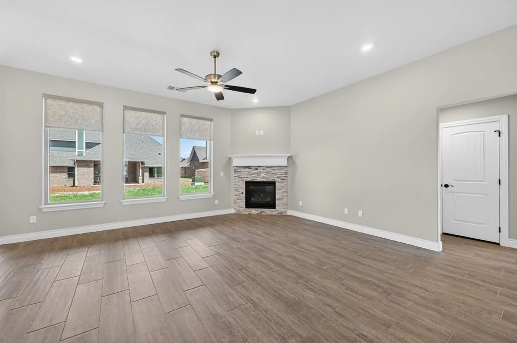 Photo 5 — 9309 NW 115th Terrace, Yukon, OK 73099