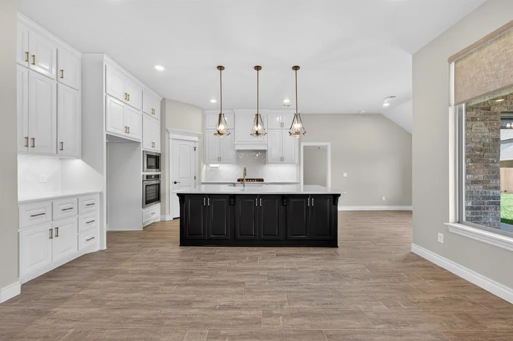 Photo 6 — 9309 NW 115th Terrace, Yukon, OK 73099