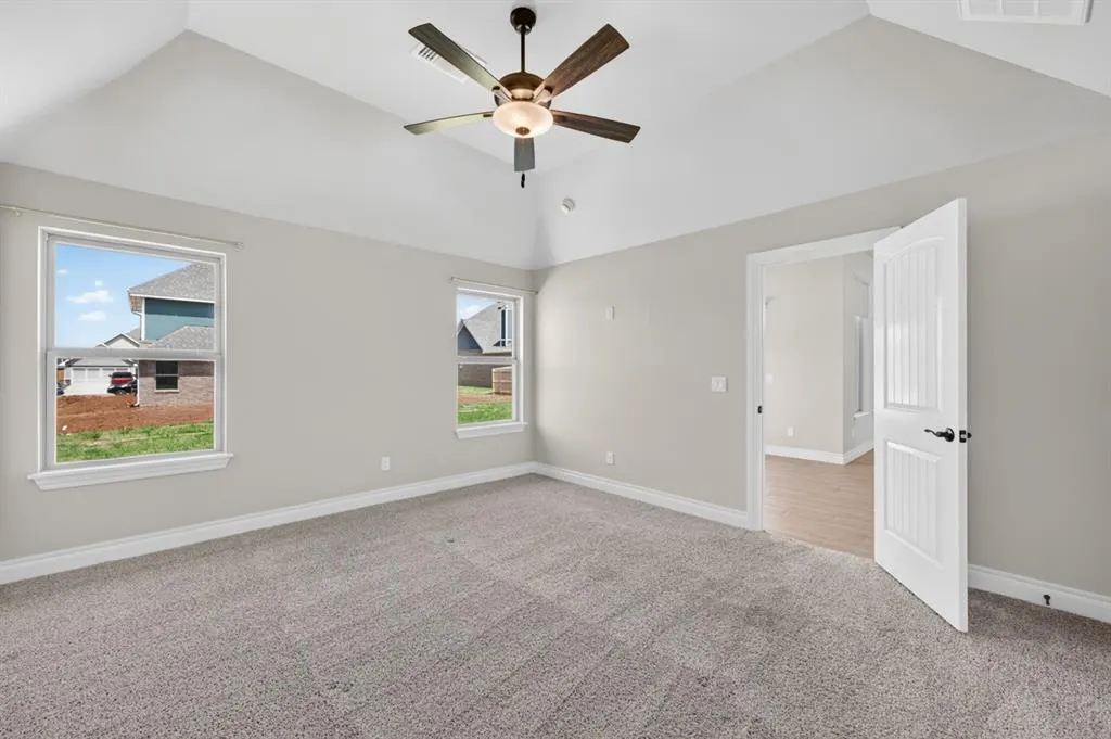 Photo 13 — 9309 NW 115th Terrace, Yukon, OK 73099
