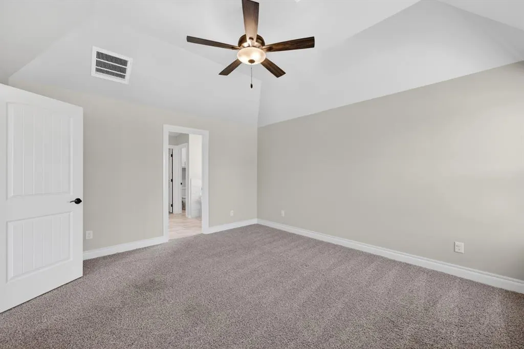 Photo 14 — 9309 NW 115th Terrace, Yukon, OK 73099