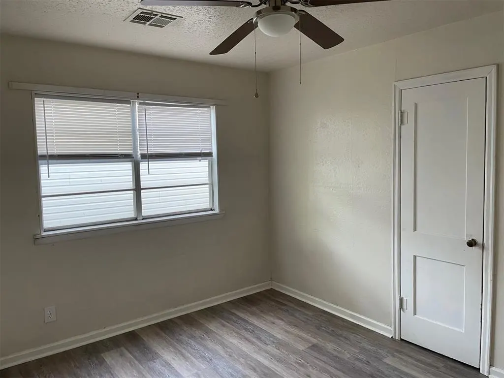 Photo 12 — 1229 N Tucker Avenue, Shawnee, OK 74801
