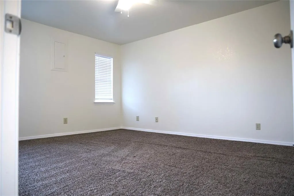 Photo 13 — 1816 Wren Street 2, Norman, OK 73069