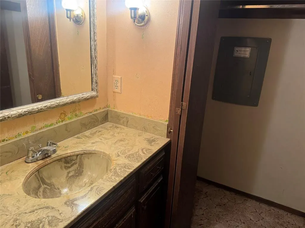Photo 30 — 7501 NW 12th Place, Oklahoma City, OK 73127