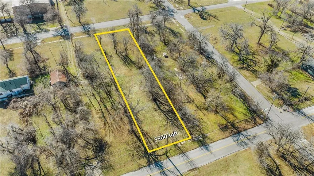 Front exterior — 624 SW 5th Street, Oklahoma City, OK 73109