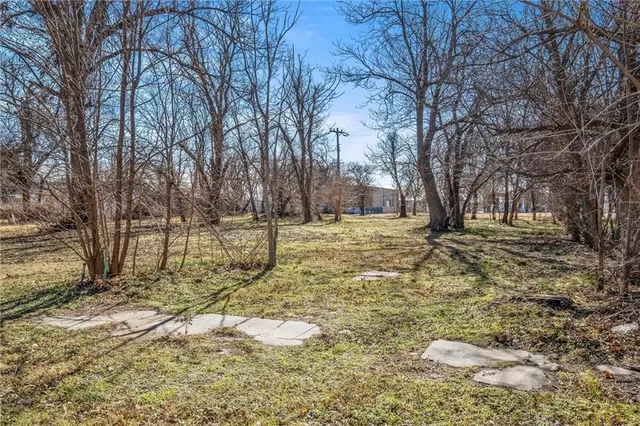 Photo 7 — 624 SW 5th Street, Oklahoma City, OK 73109