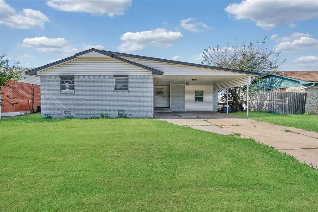 Photo 2 — 1510 NW 49th Street, Lawton, OK 73505