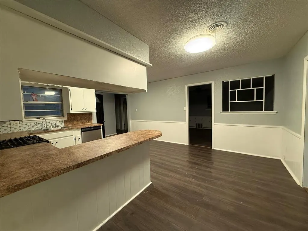 Photo 11 — 1510 NW 49th Street, Lawton, OK 73505