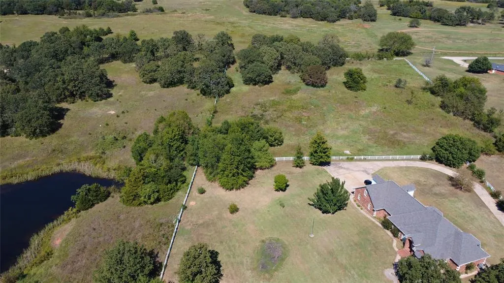 Photo 8 — 101 Gatlin Drive, Meeker, OK 74855