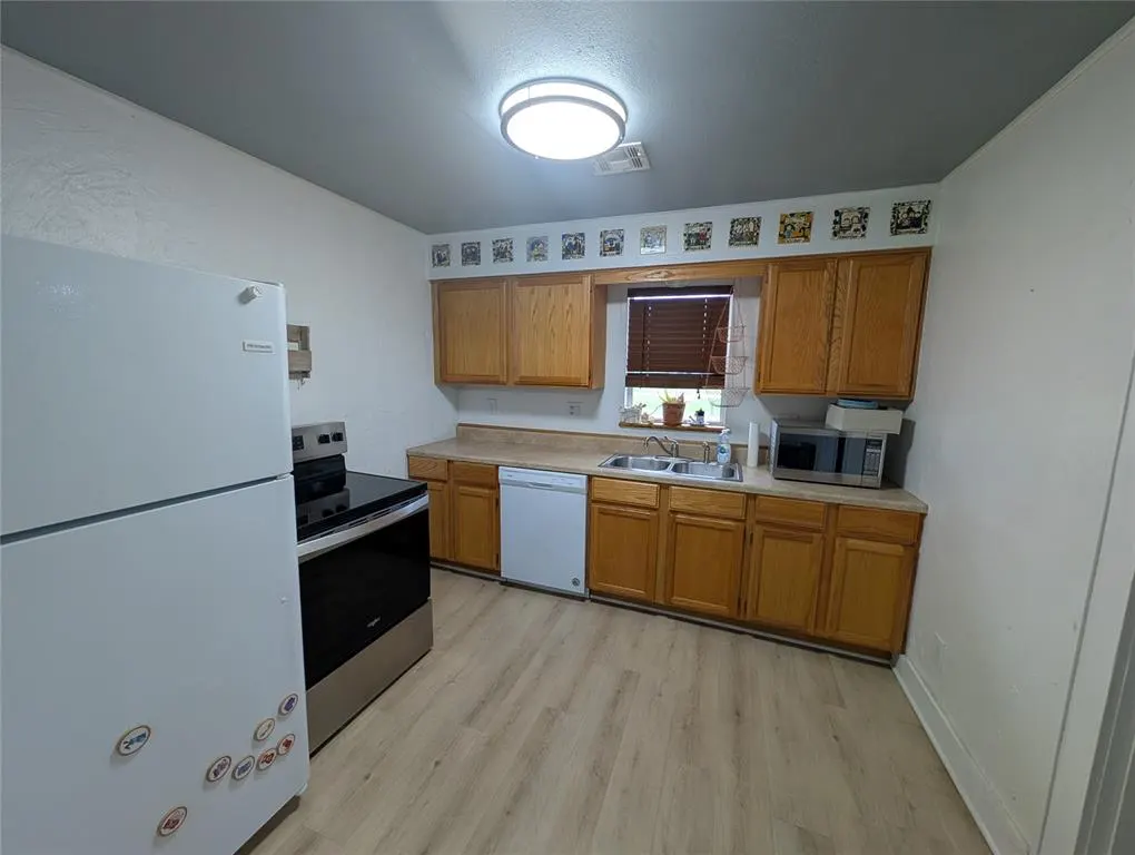 Photo 9 — 101 Maple Lane, Norman, OK 73069
