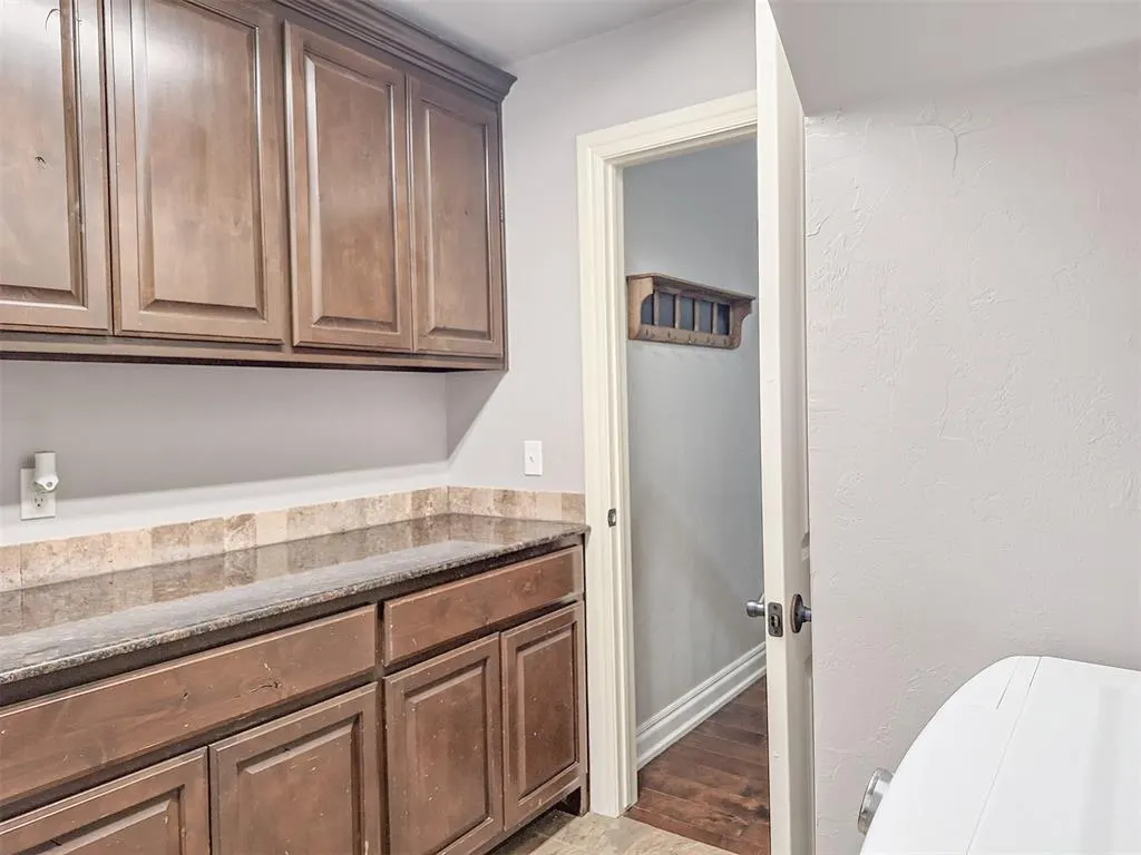 Photo 41 — 2328 NW 156th Street, Edmond, OK 73013