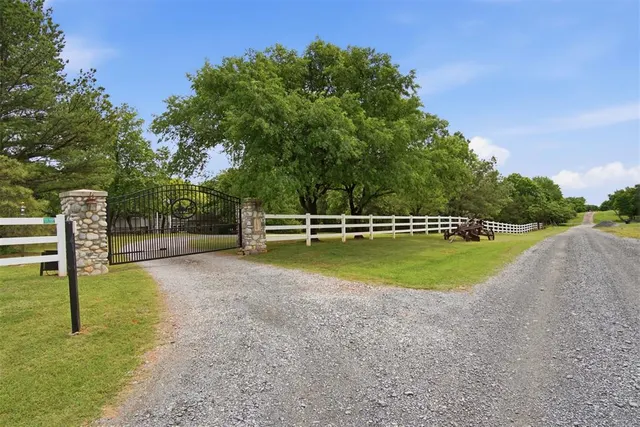 Photo 3 — 17020 Rustic Acres, Luther, OK 73054