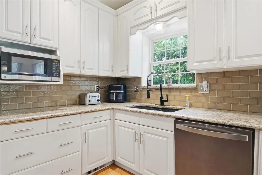 Photo 11 — 17020 Rustic Acres, Luther, OK 73054