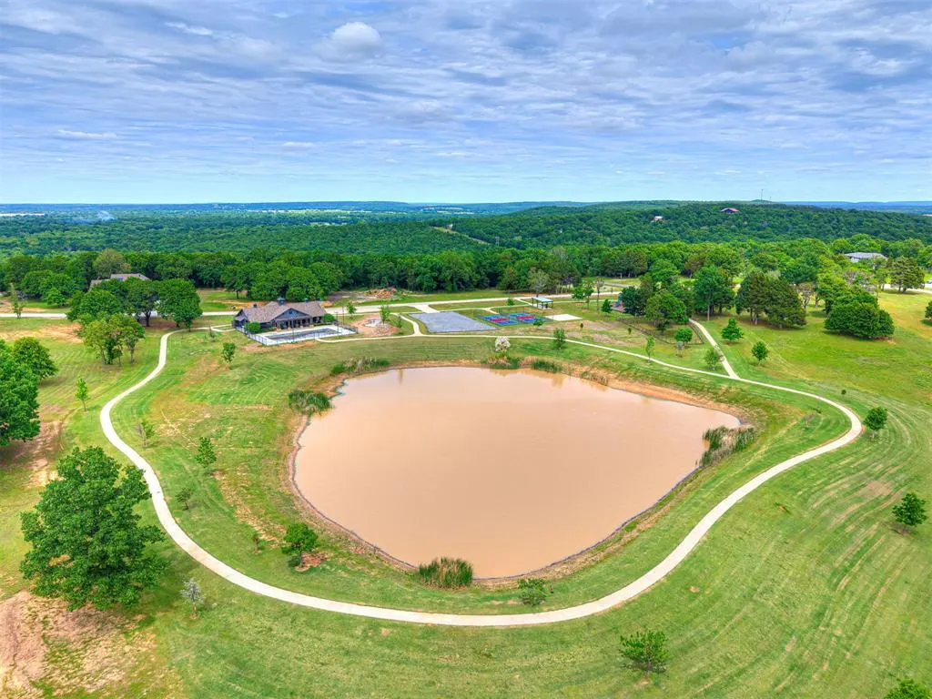 Photo 10 — 216 Patriot Pointe, Eufaula, OK 74432