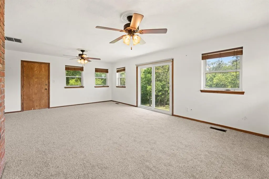 Photo 15 — 400 Longview SW Drive, Piedmont, OK 73078