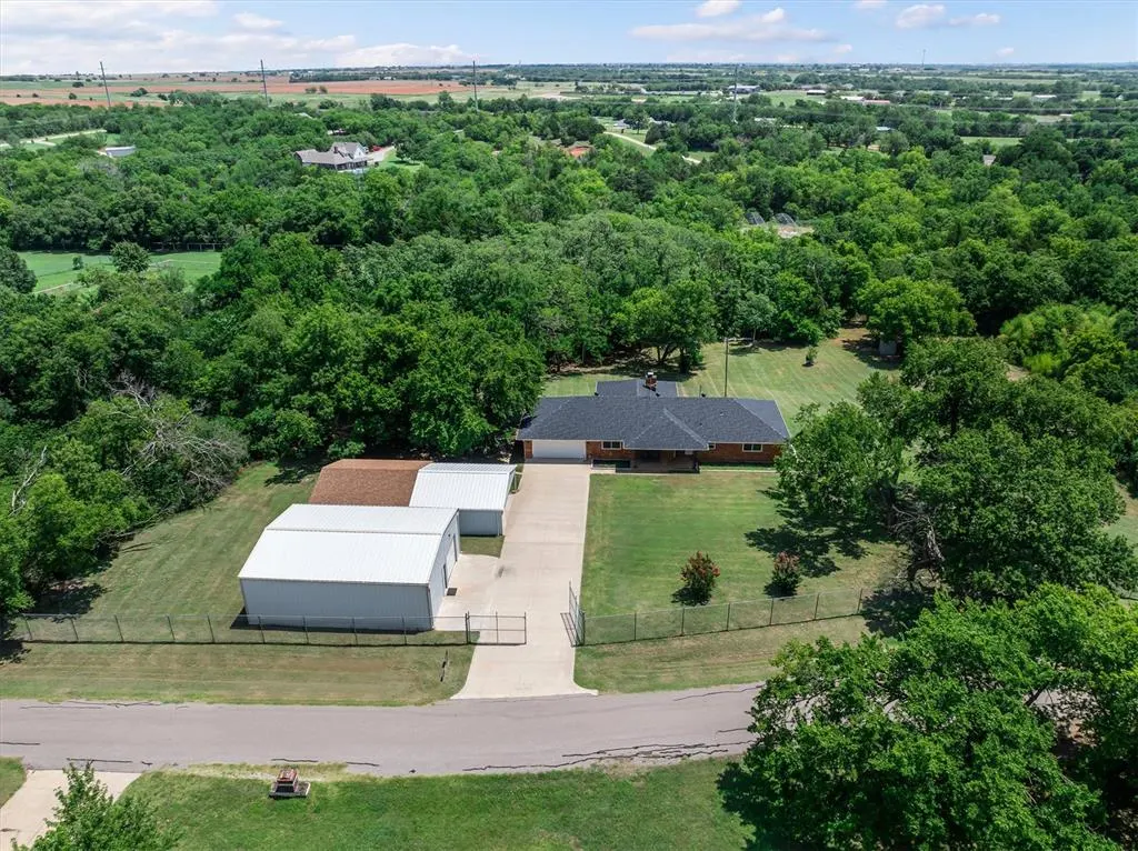 Photo 46 — 400 Longview SW Drive, Piedmont, OK 73078