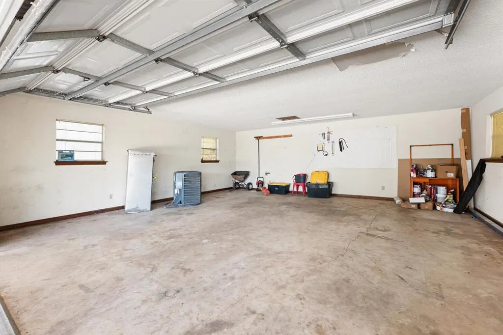 Photo 43 — 400 Longview SW Drive, Piedmont, OK 73078