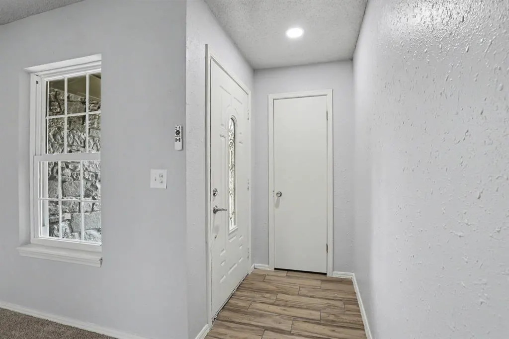 Photo 3 — 700 Lloyd Avenue, Midwest City, OK 73130