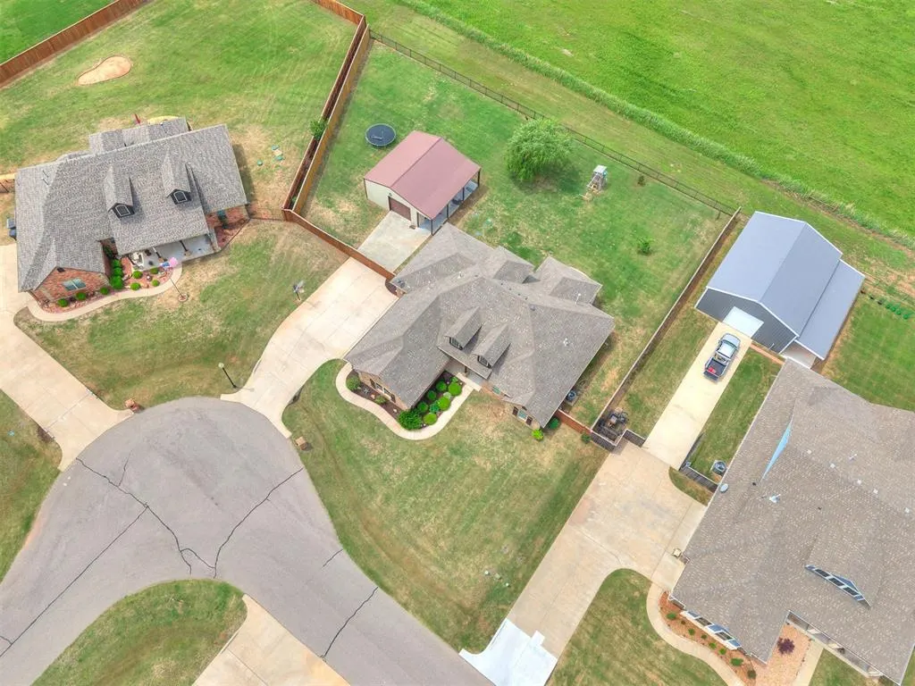 Photo 16 — 31631 Boomer Avenue, Norman, OK 73072