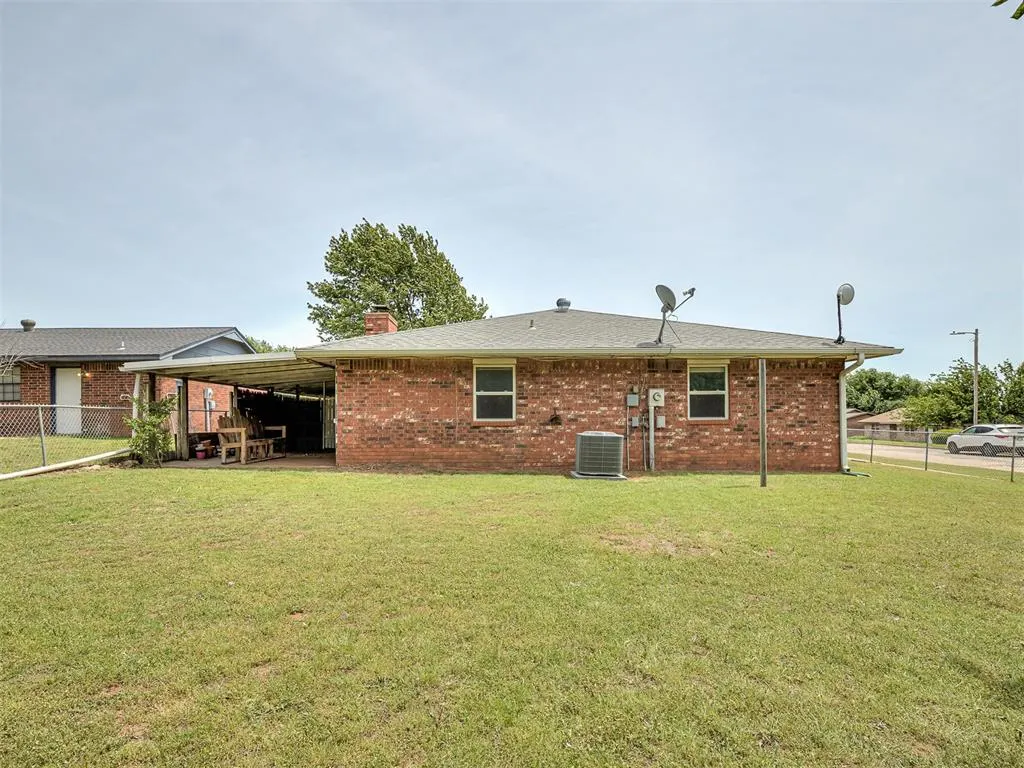 Photo 28 — 421 Milky Way, Guthrie, OK 73044