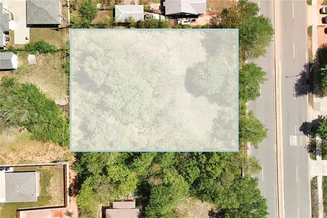 Photo 3 — 1507 NE 8th Street, Oklahoma City, OK 73117