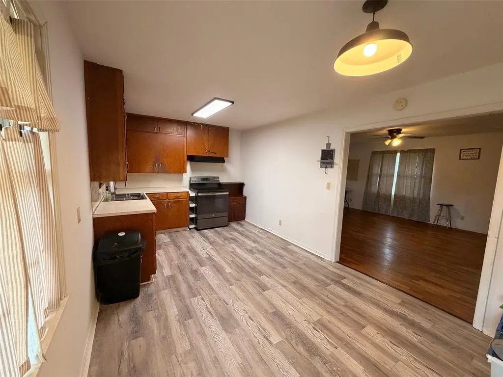 Photo 5 — 903 E Seminole Street, Wynnewood, OK 73098