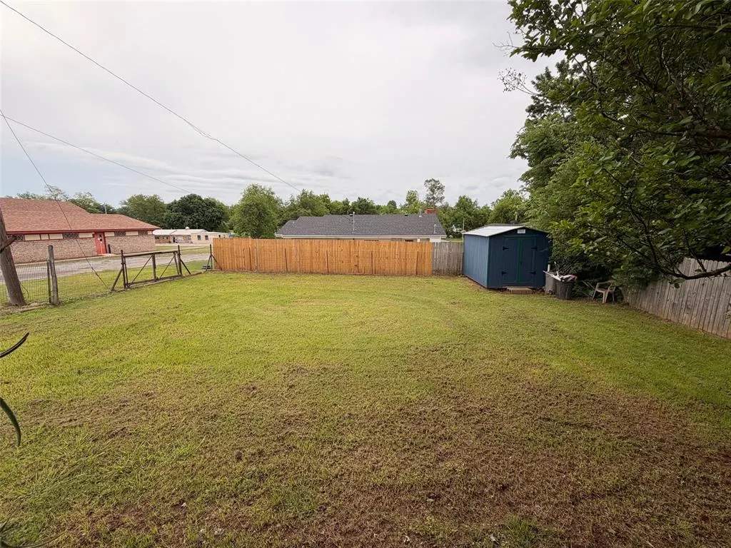 Photo 15 — 903 E Seminole Street, Wynnewood, OK 73098