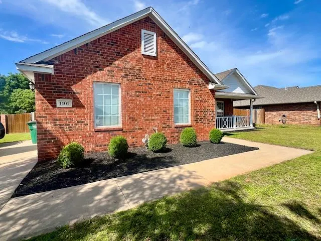Photo 2 — 1101 Reynolds Avenue, Perkins, OK 74059