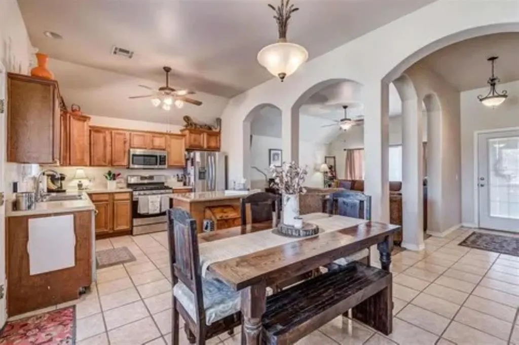 Photo 5 — 1101 Reynolds Avenue, Perkins, OK 74059
