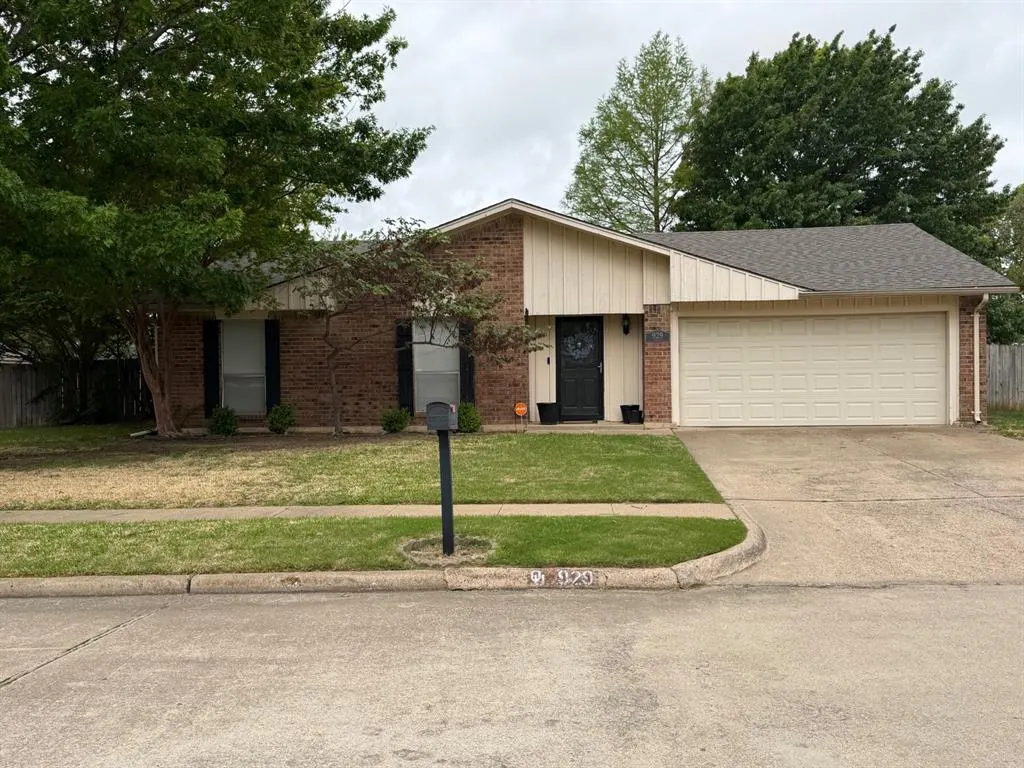 Photo 37 — 929 NW Cheyenne Street, Ardmore, OK 73401