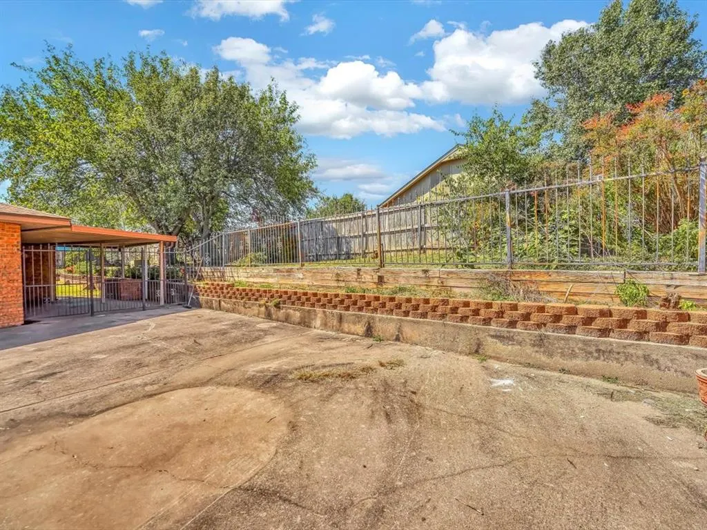 Photo 27 — 715 SW Englewood Drive, Lawton, OK 73505