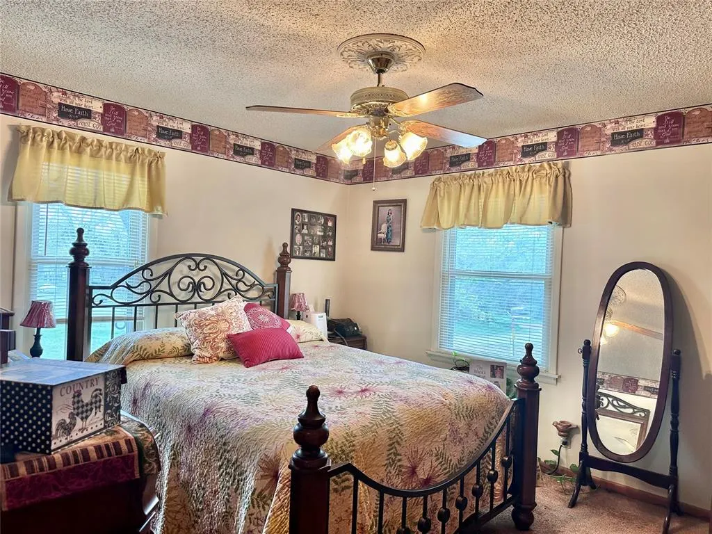 Photo 19 — 701 W Comanche Avenue, Rush Springs, OK 73082
