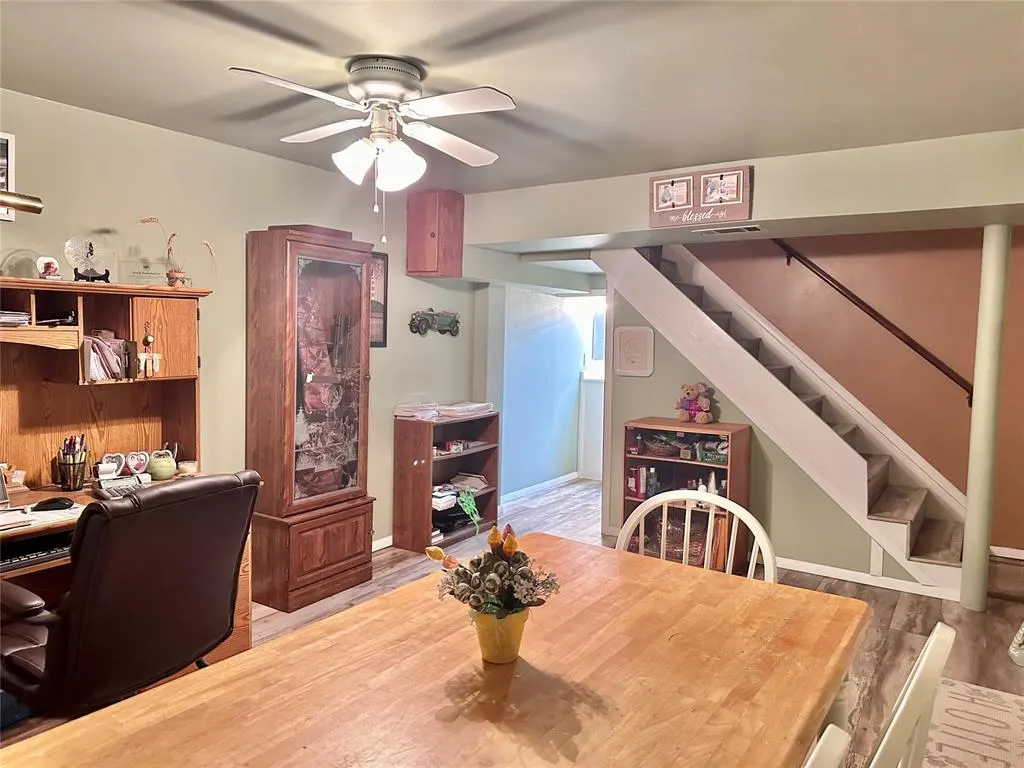 Photo 23 — 701 W Comanche Avenue, Rush Springs, OK 73082