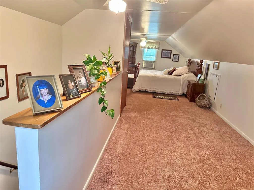 Photo 27 — 701 W Comanche Avenue, Rush Springs, OK 73082